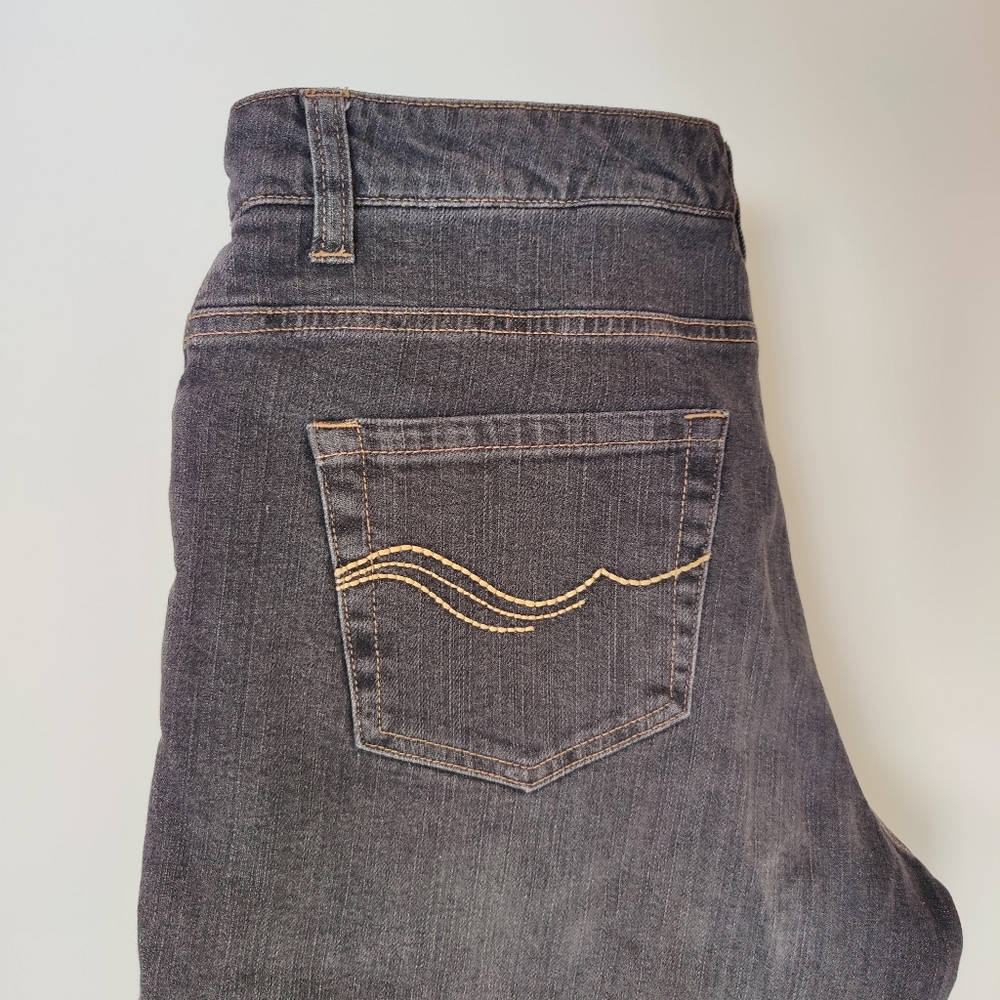 Women's bootcut lined Jeans 👖| 6 x 30 Wind River ⚫🩶